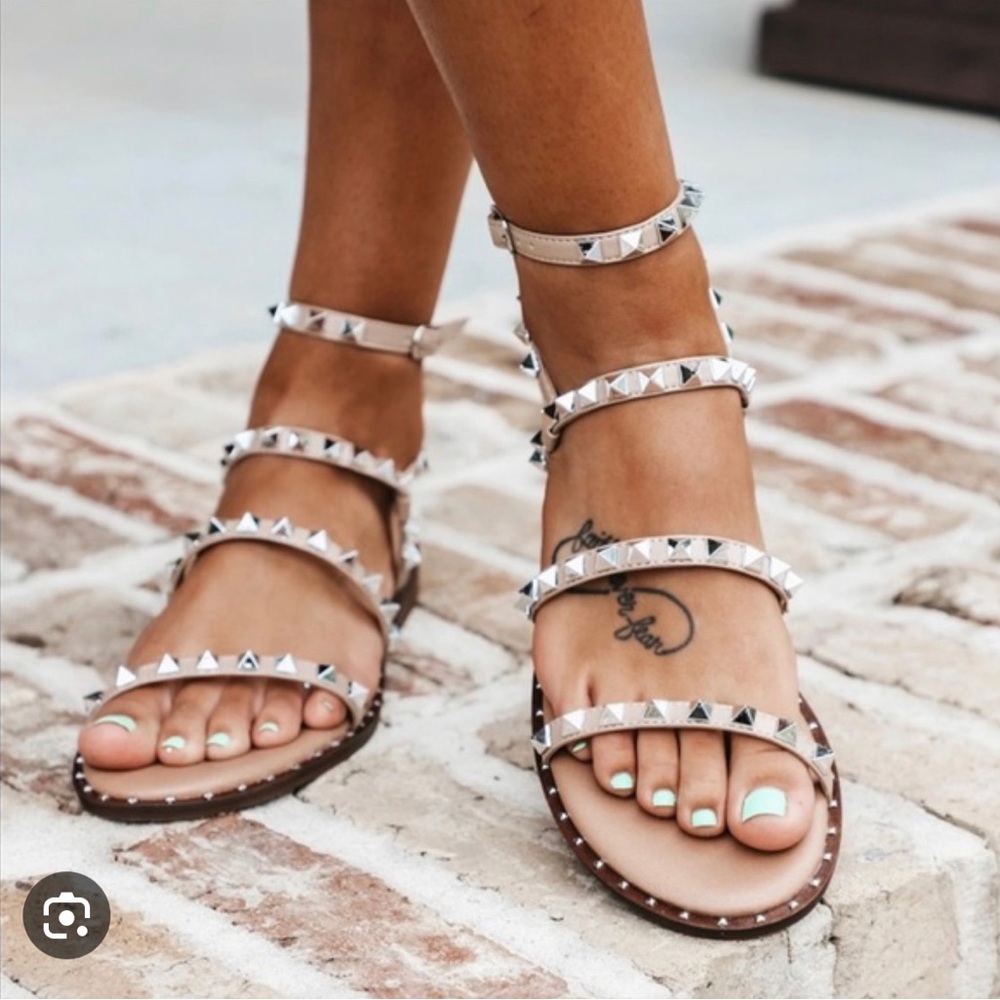 Steve Madden TRAVEL Studded Gladiator Sandals